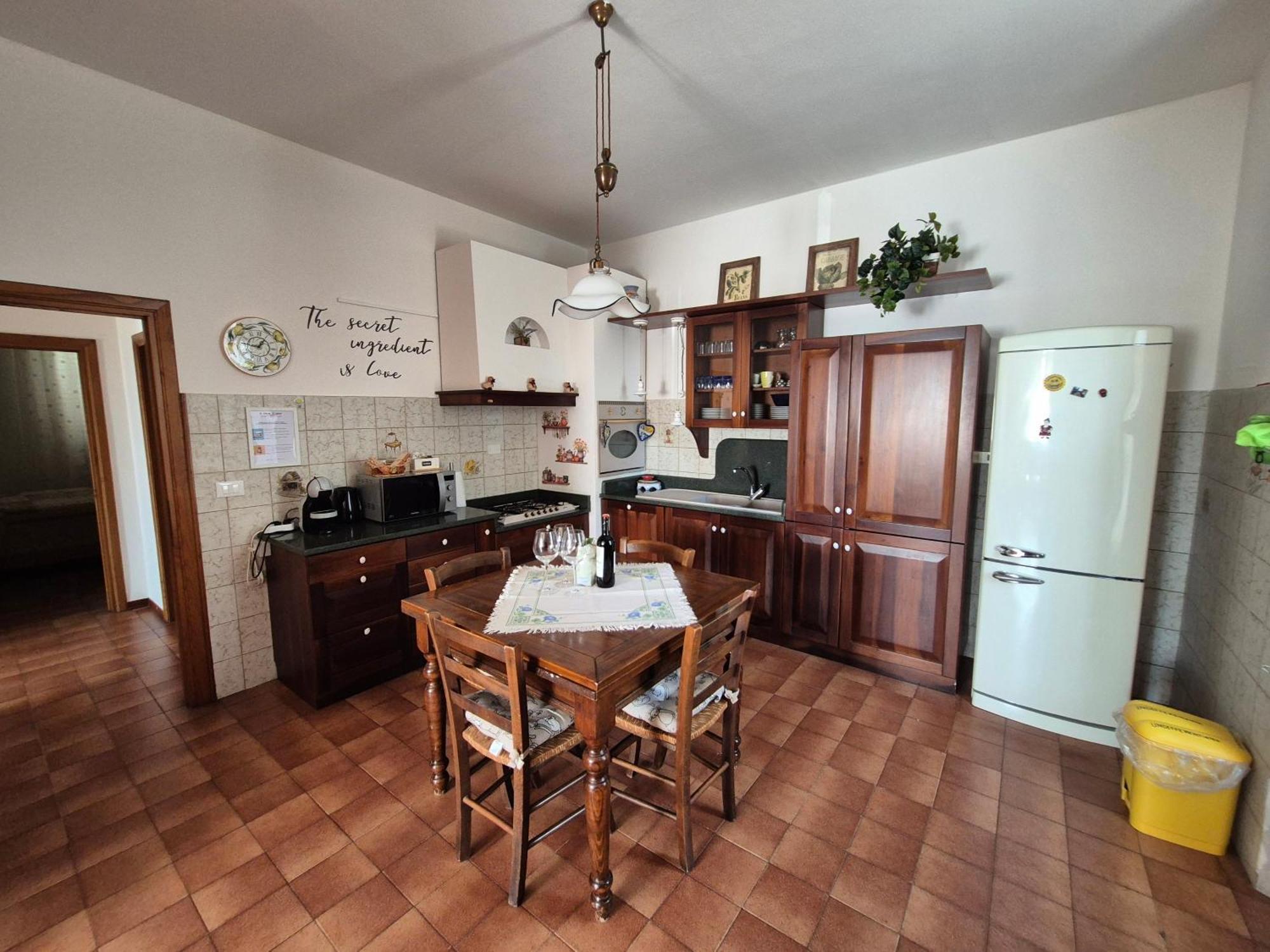 A Casa Di Gina Apartment Rosignano Solvay Ngoại thất bức ảnh